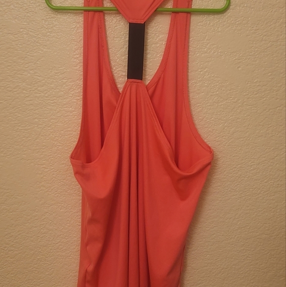 Neon Pink Racer Back Under Armour Shirt Size Small - Picture 4 of 5